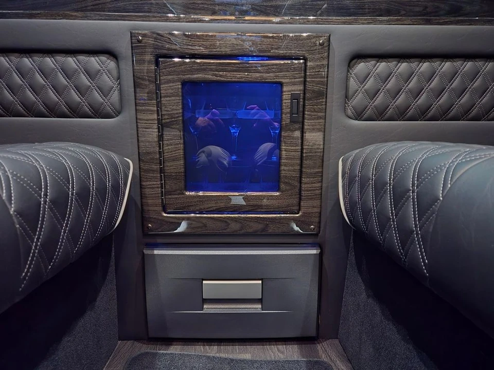 2025 Mercedes-Benz VS30 Sprinter - Image 15 of 21