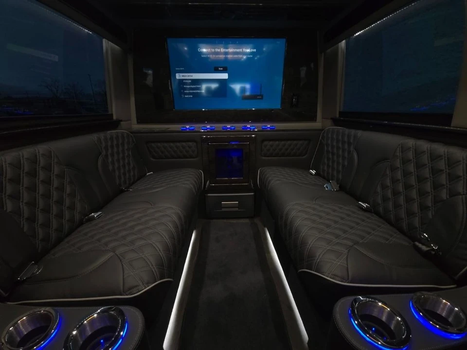 2025 Mercedes-Benz VS30 Sprinter - Image 4 of 21