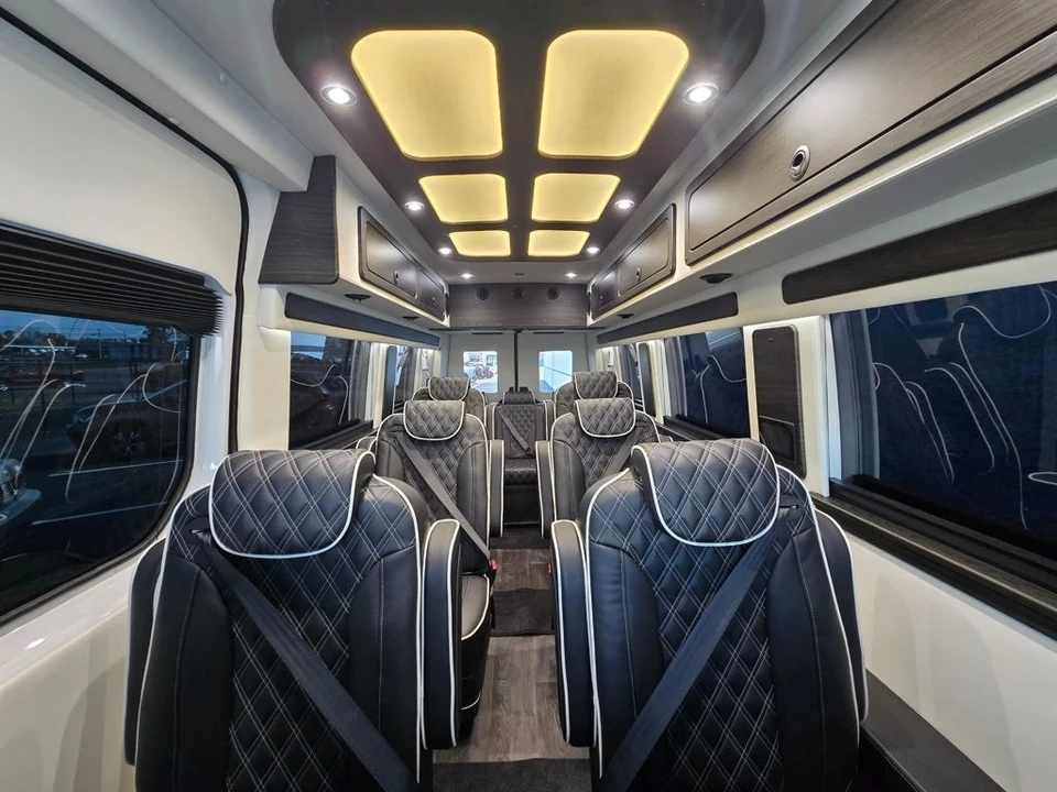 2025 Mercedes-Benz VS30 Sprinter - Image 2 of 12