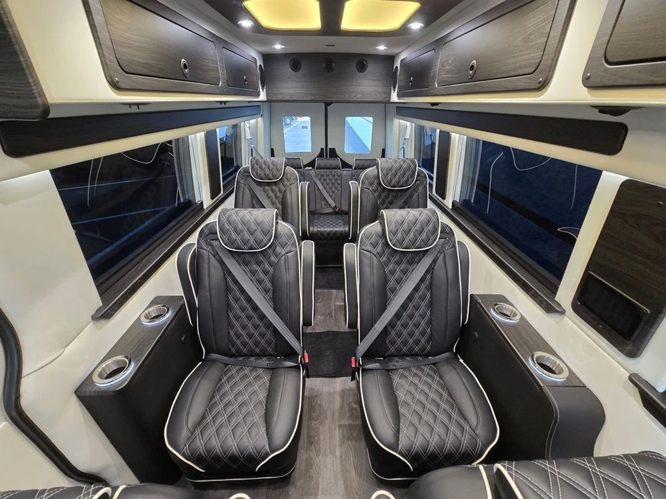 2025 Mercedes-Benz VS30 Sprinter - Image 6 of 21