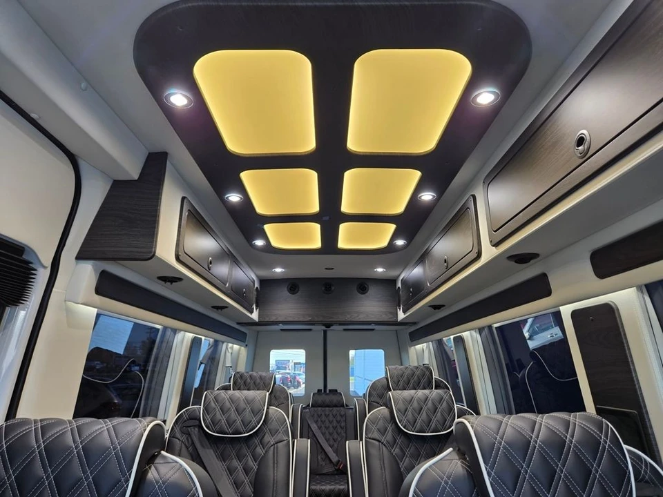 2025 Mercedes-Benz VS30 Sprinter - Image 5 of 21