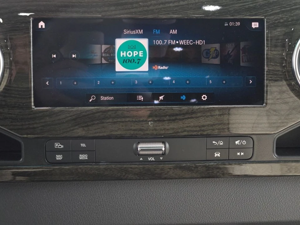 2025 Mercedes-Benz VS30 Sprinter - Image 11 of 21