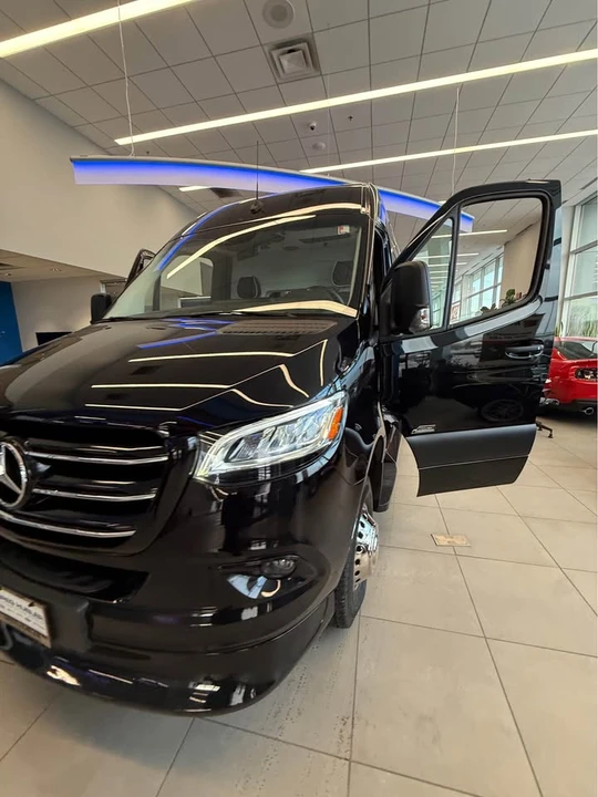 2025 Mercedes-Benz Sprinter - Image 2 of 9