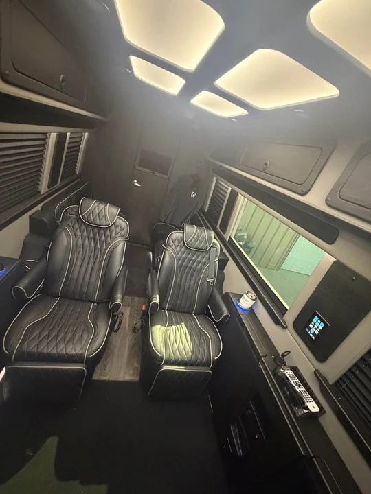 2025 Mercedes-Benz VS30 Sprinter - Image 12 of 12