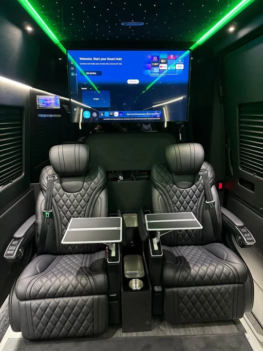 2025 Mercedes-Benz VS30 Sprinter - Image 4 of 7