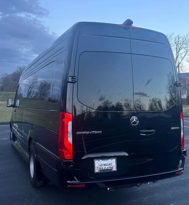 2025 Mercedes-Benz VS30 Sprinter - Image 6 of 19