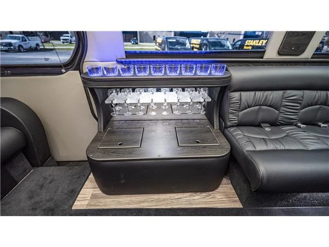 2025 Mercedes-Benz VS30 Sprinter - Image 17 of 21