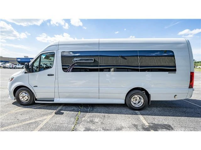 2025 Mercedes-Benz VS30 Sprinter - Image 7 of 21