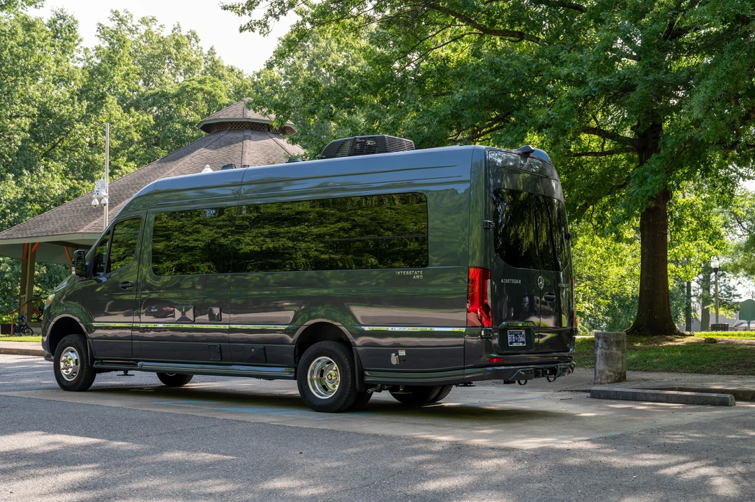 2025 Mercedes-Benz VS30 Sprinter - Image 16 of 31
