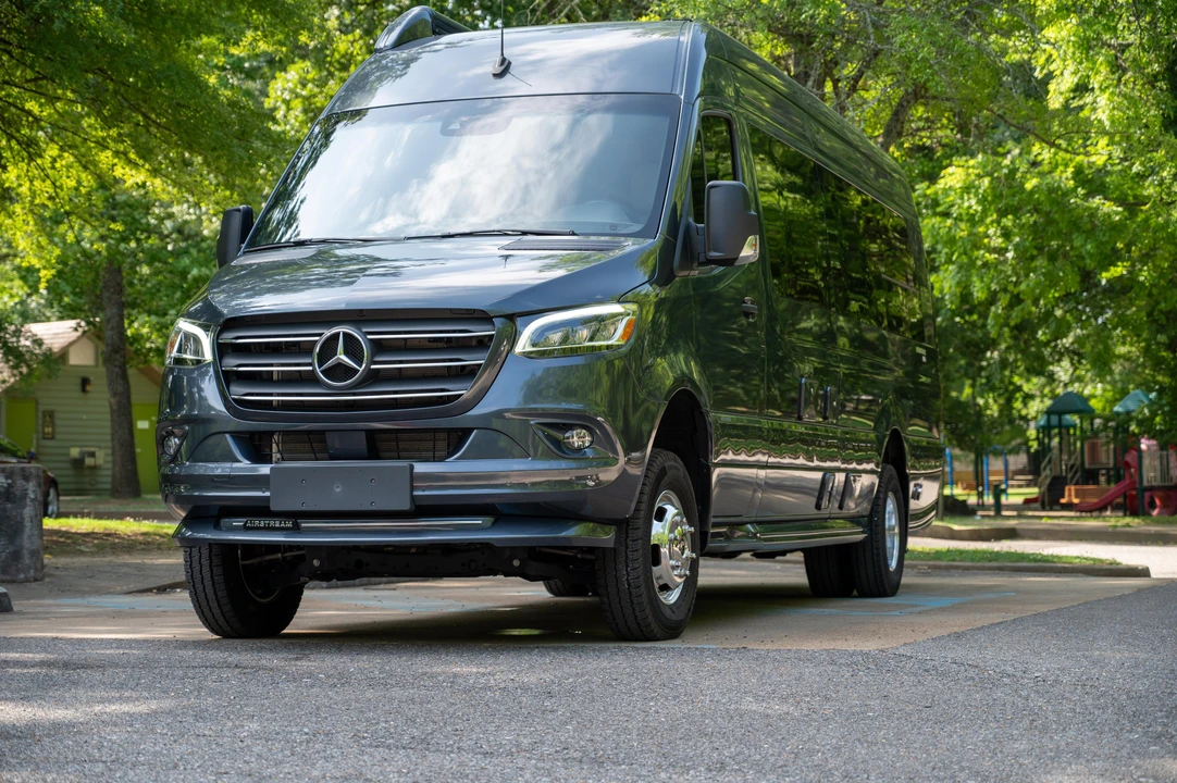 2025 Mercedes-Benz VS30 Sprinter - Image 10 of 31