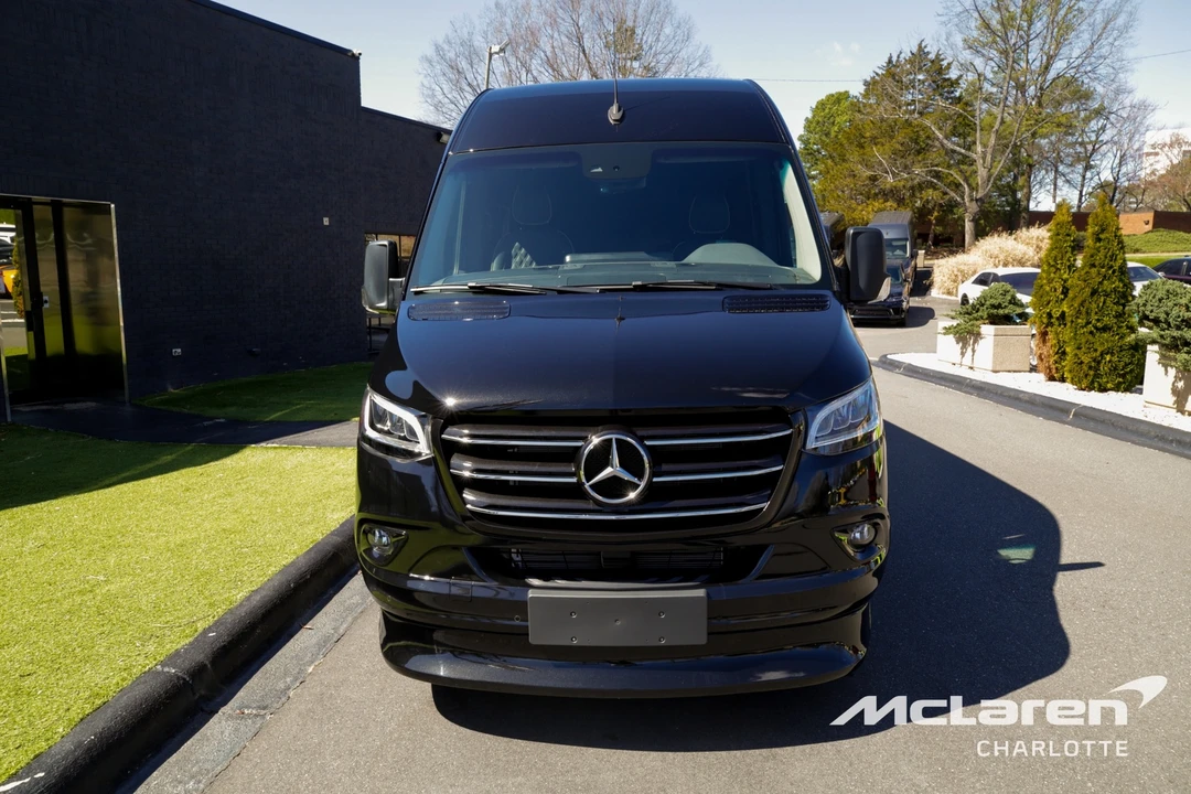 2025 Mercedes-Benz VS30 Sprinter - Image 4 of 12