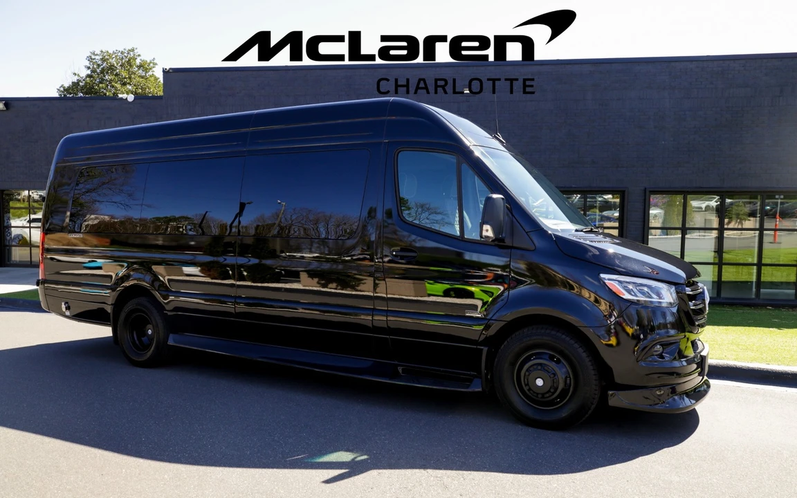 2025 Mercedes-Benz VS30 Sprinter - Image 2 of 12