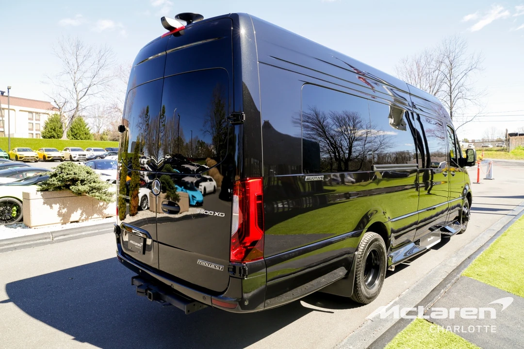 2025 Mercedes-Benz VS30 Sprinter - Image 8 of 12