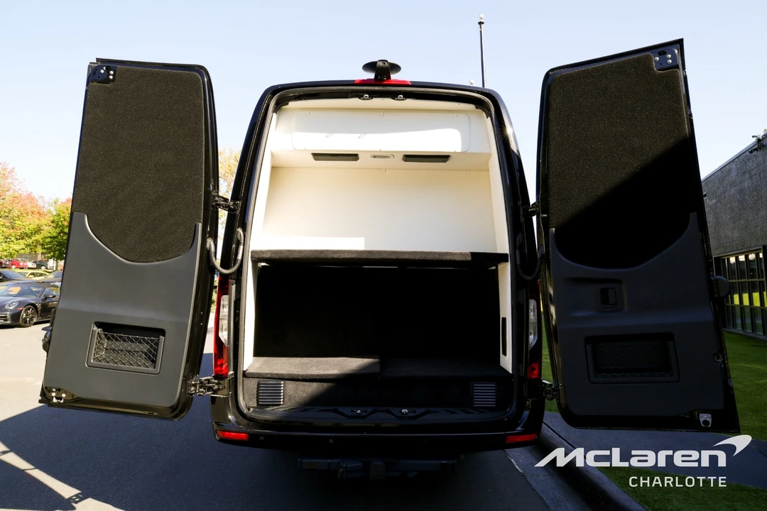 2025 Mercedes-Benz VS30 Sprinter - Image 16 of 21