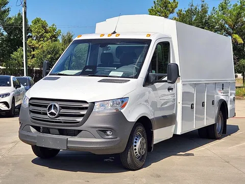 2025 Mercedes-Benz Sprinter 4500 Standard Roof