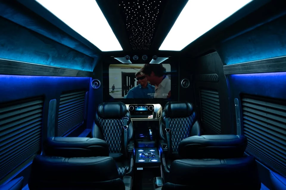 2025 Mercedes-Benz VS30 Sprinter - Image 13 of 16