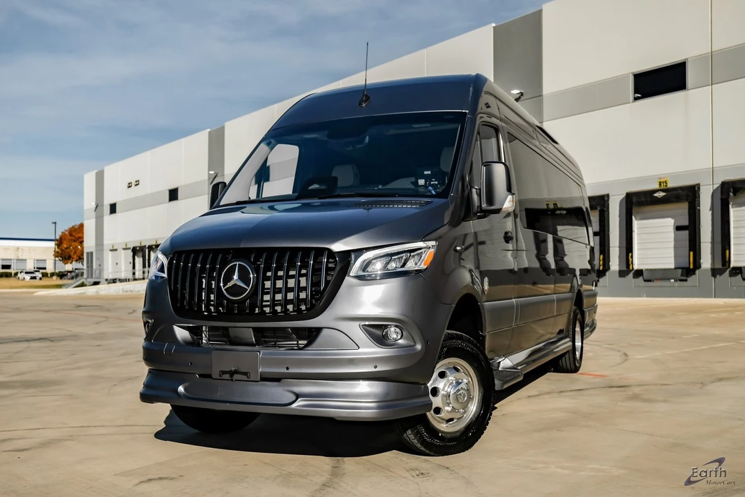 2025 Mercedes-Benz VS30 Sprinter - Image 3 of 12