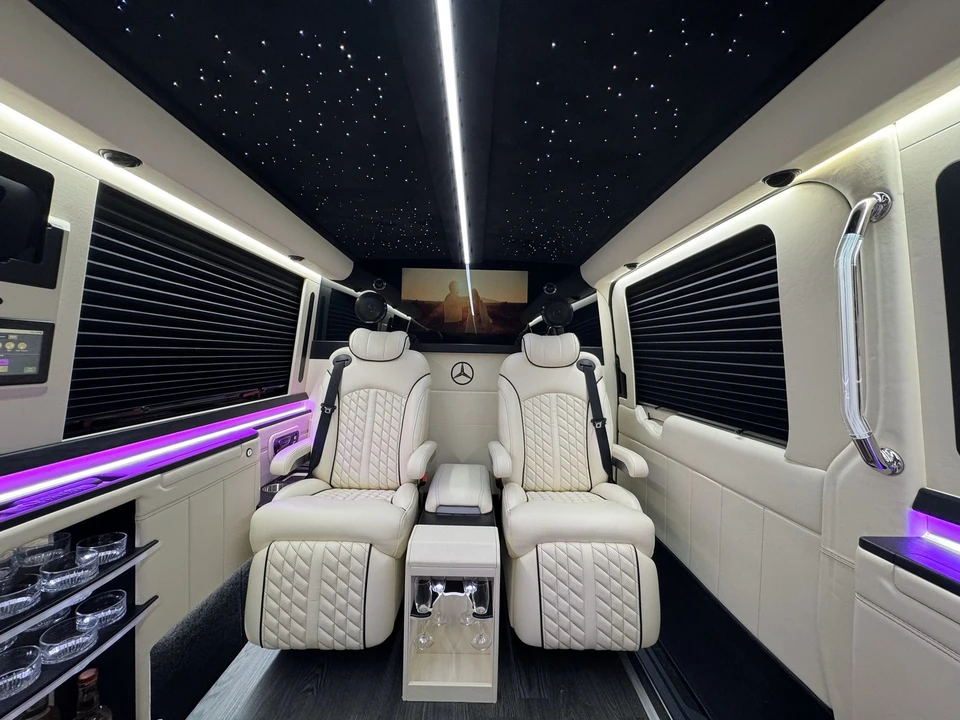 2025 Mercedes-Benz VS30 Sprinter - Image 6 of 20