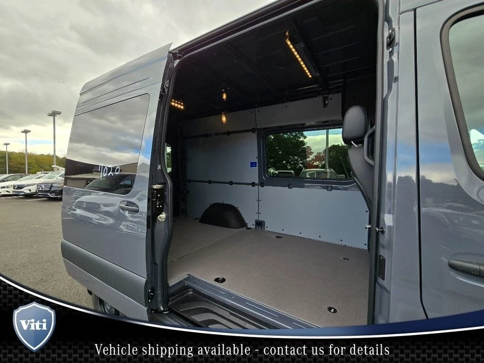 2025 Mercedes-Benz VS30 Sprinter - Image 10 of 12