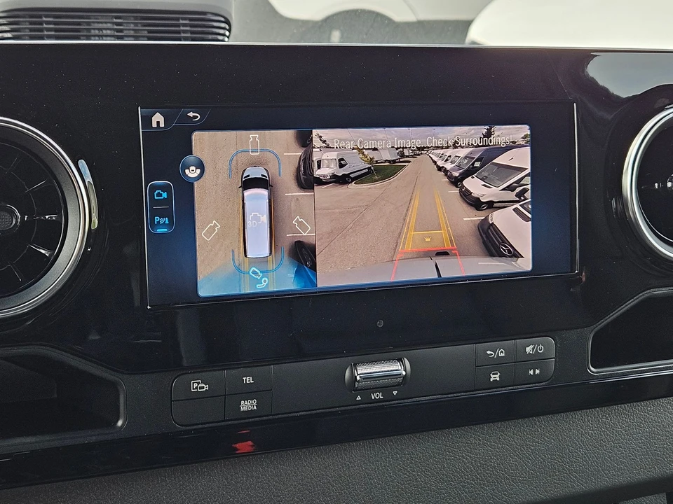 2025 Mercedes-Benz VS30 Sprinter - Image 18 of 21