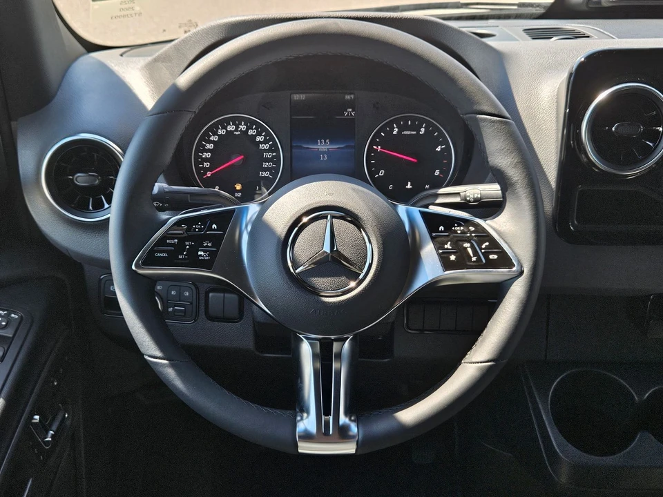 2025 Mercedes-Benz VS30 Sprinter - Image 13 of 21