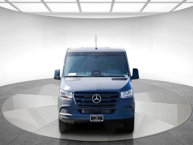 2025 Mercedes-Benz VS30 Sprinter - Image 6 of 12