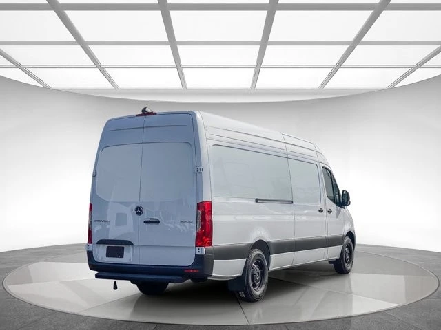 2025 Mercedes-Benz VS30 Sprinter - Image 4 of 12