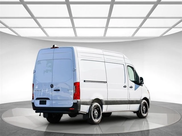 2025 Mercedes-Benz VS30 Sprinter - Image 4 of 12