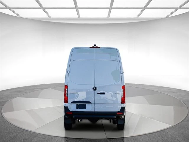 2025 Mercedes-Benz VS30 Sprinter - Image 3 of 12