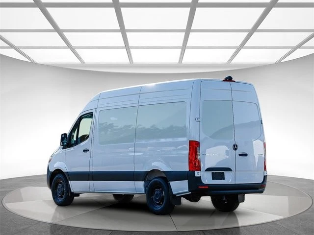 2025 Mercedes-Benz VS30 Sprinter - Image 2 of 12