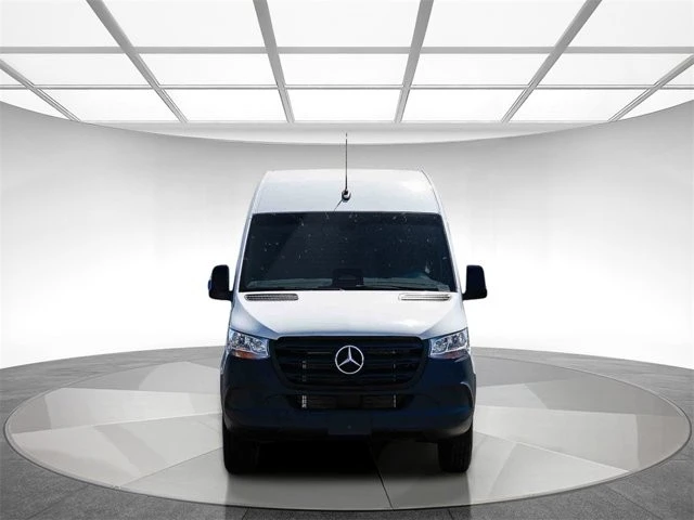 2025 Mercedes-Benz VS30 Sprinter - Image 6 of 12