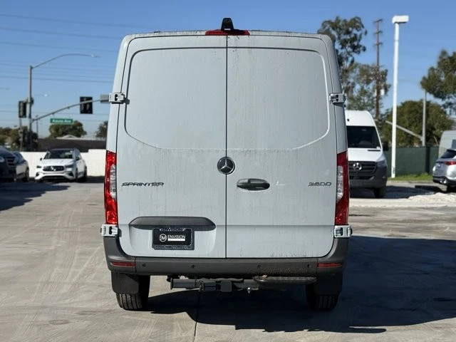 2025 Mercedes-Benz VS30 Sprinter - Image 9 of 12