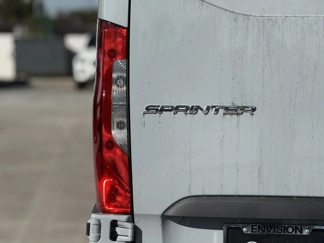 2025 Mercedes-Benz VS30 Sprinter - Image 8 of 12
