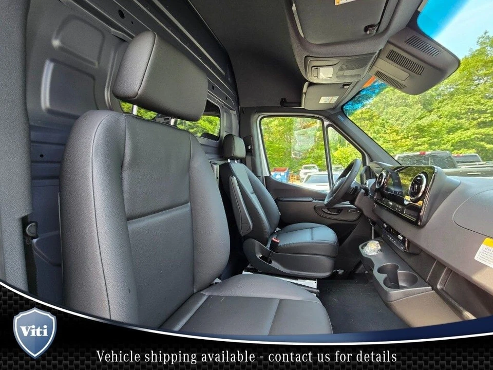 2025 Mercedes-Benz VS30 Sprinter - Image 13 of 16