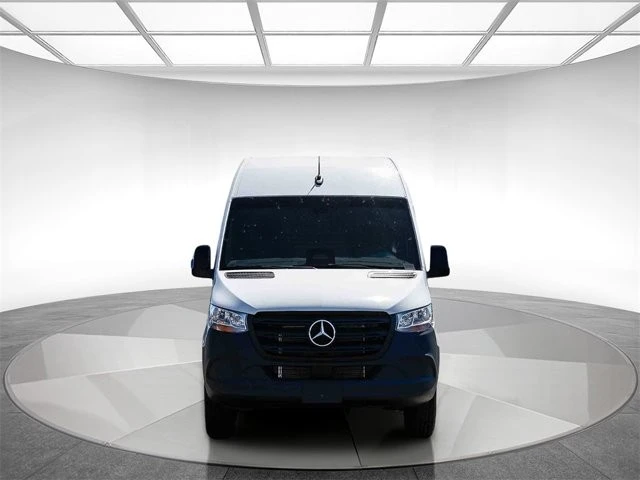 2025 Mercedes-Benz VS30 Sprinter - Image 6 of 12