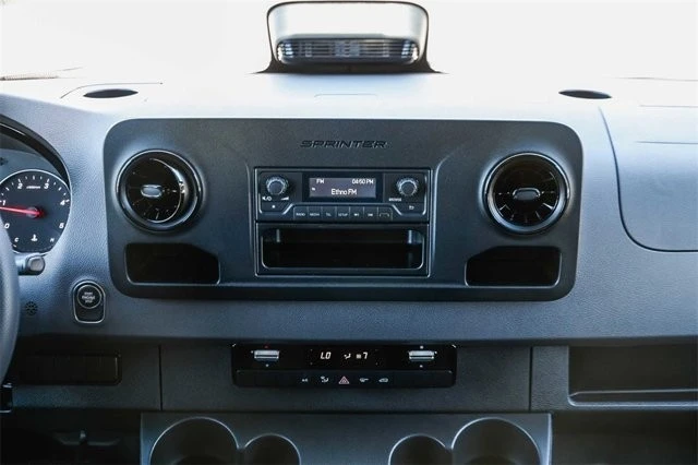 2025 Mercedes-Benz VS30 Sprinter - Image 11 of 12