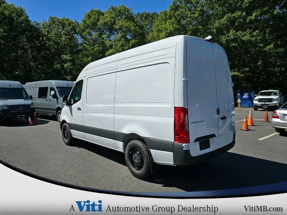 2025 Mercedes-Benz VS30 Sprinter - Image 6 of 14
