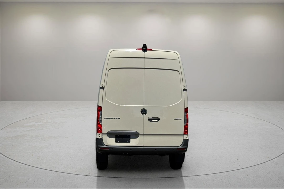 2025 Mercedes-Benz VS30 Sprinter - Image 5 of 12