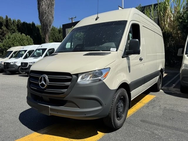 2025 Mercedes-Benz VS30 Sprinter - Image 6 of 12