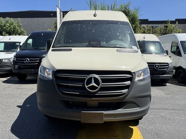 2025 Mercedes-Benz VS30 Sprinter - Image 5 of 12