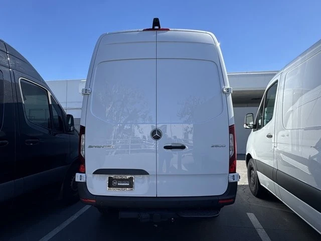 2025 Mercedes-Benz VS30 Sprinter - Image 8 of 12