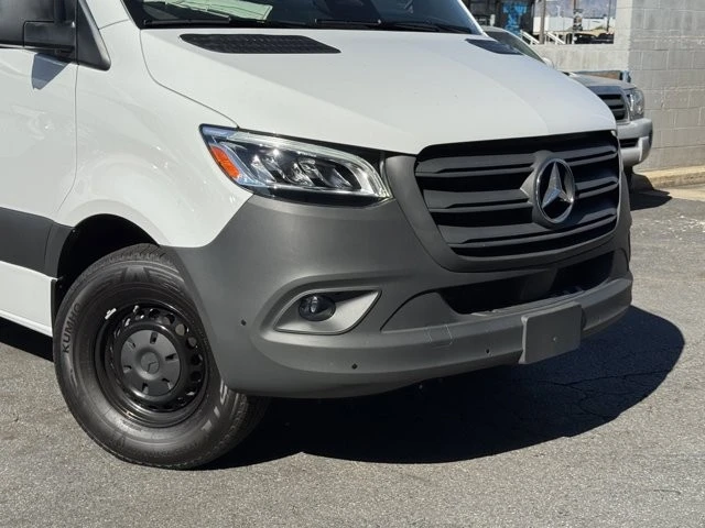 2025 Mercedes-Benz VS30 Sprinter - Image 3 of 12