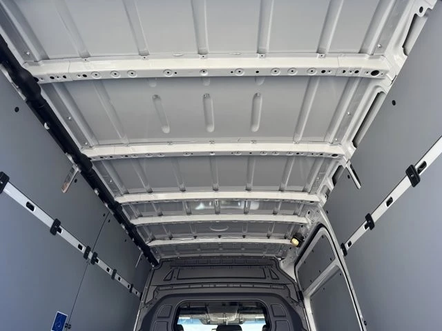 2025 Mercedes-Benz VS30 Sprinter - Image 12 of 12