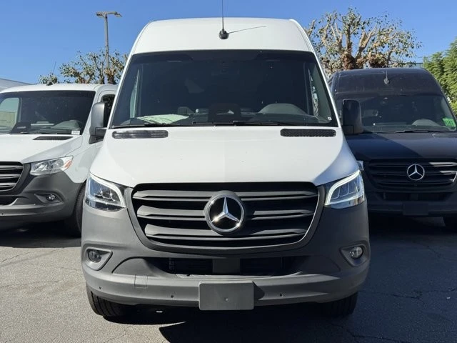 2025 Mercedes-Benz VS30 Sprinter - Image 5 of 12