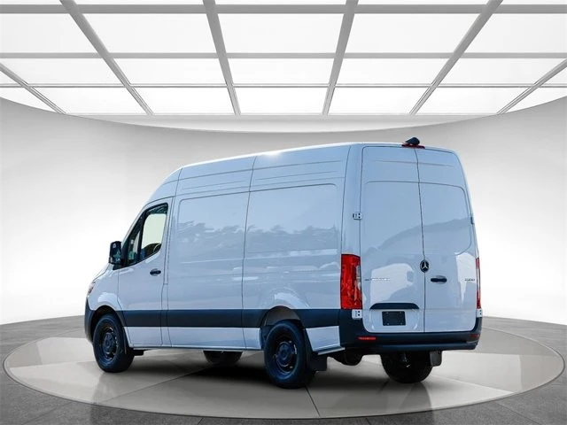 2025 Mercedes-Benz VS30 Sprinter - Image 2 of 12