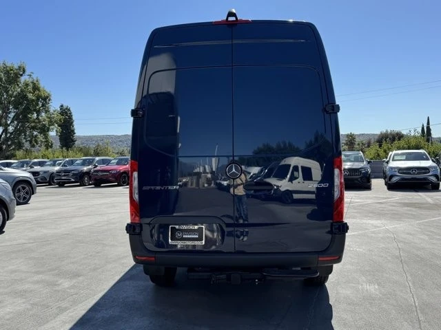2025 Mercedes-Benz VS30 Sprinter - Image 7 of 12