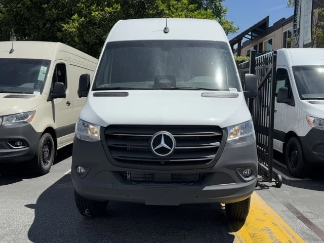 2025 Mercedes-Benz VS30 Sprinter - Image 7 of 12