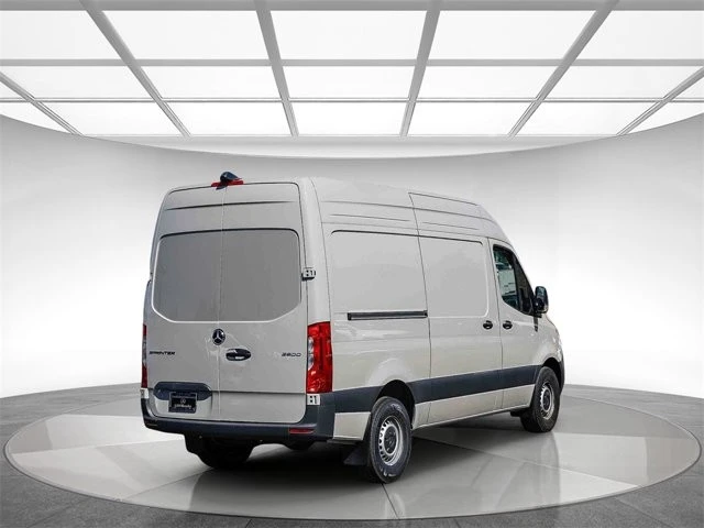 2025 Mercedes-Benz VS30 Sprinter - Image 4 of 12