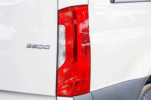 2025 Mercedes-Benz VS30 Sprinter - Image 8 of 12