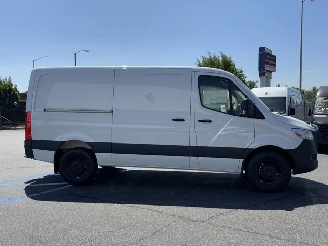 2025 Mercedes-Benz VS30 Sprinter - Image 11 of 12